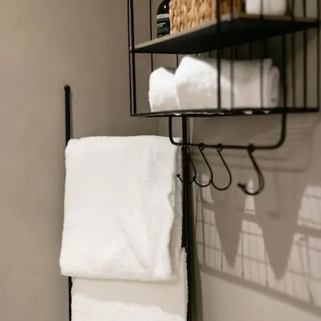 Le Cosy *